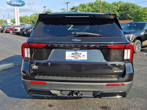 Certified 2025 Ford Explorer ST-Line AWD/4WD image 5