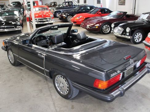 Used 1988 Mercedes-Benz 560 SL image 38
