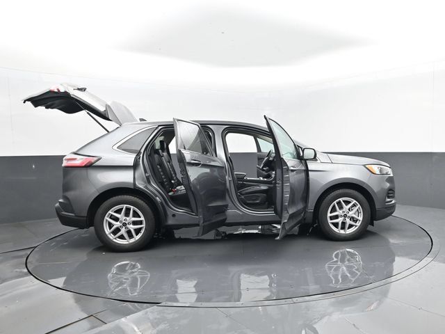 Used 2024 Ford Edge SEL AWD/4WD image 28