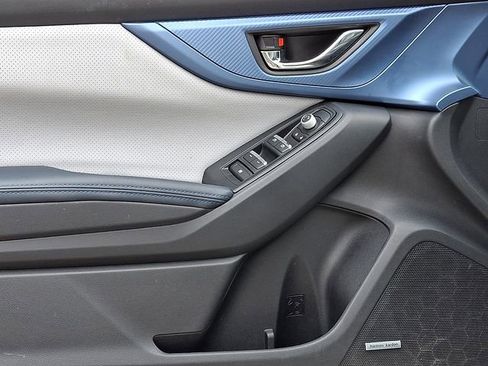 Used 2023 Subaru Crosstrek Hybrid w/ Moonroof Package w/Navigation image 12