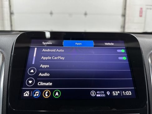 Used 2024 Chevrolet Equinox Premier image 36