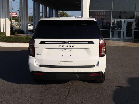 Used 2023 Chevrolet Tahoe Z71 w/ Luxury Package AWD/4WD image 9