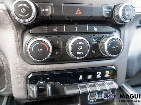 Used 2022 RAM 1500 Big Horn AWD/4WD image 29