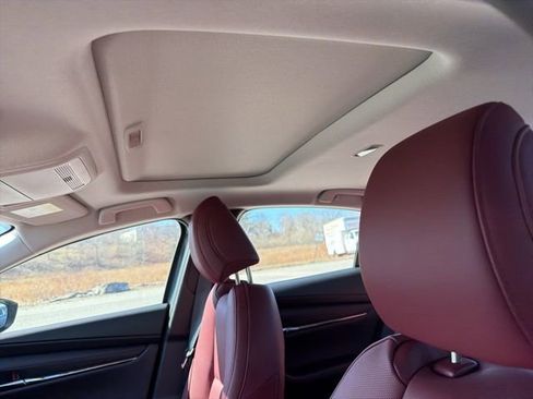 New 2026 MAZDA MAZDA3 Carbon image 15