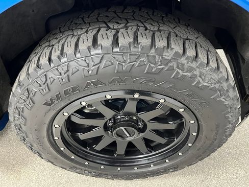 Used 2020 Ford F150 XLT w/ Equipment Group 302A Luxury AWD/4WD image 18