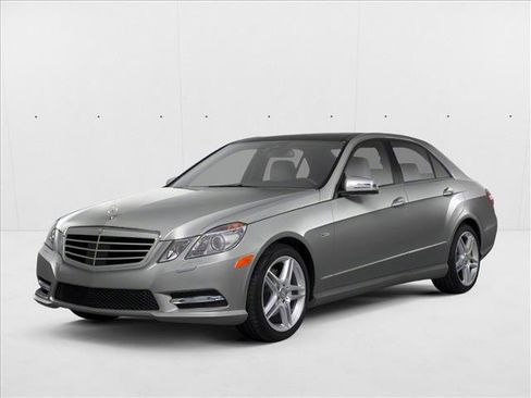 Used 2012 Mercedes-Benz E 350 Sedan image 1