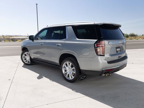 Used 2024 Chevrolet Tahoe High Country w/ Advanced Technology Package AWD/4WD image 4