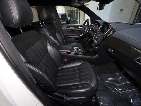 Used 2017 Mercedes-Benz GLS 450 GLS 450 4MATIC SUV image 31