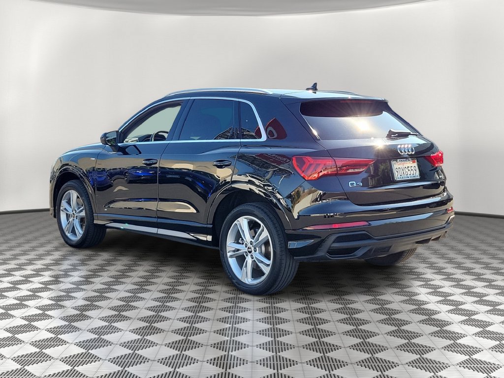 Used 2023 Audi Q3 2.0T Premium Plus w/ Premium Plus Package AWD/4WD image 4