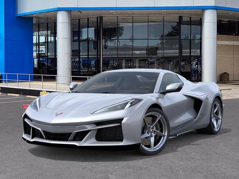 New 2026 Chevrolet Corvette E-Ray image 6