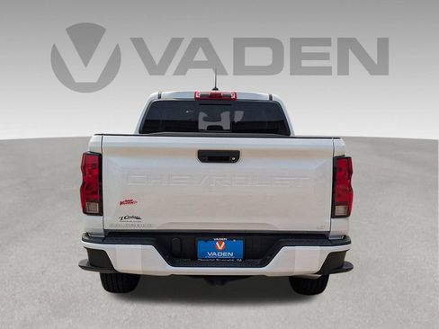 Used 2024 Chevrolet Colorado LT w/ LT Convenience Package II RWD image 20