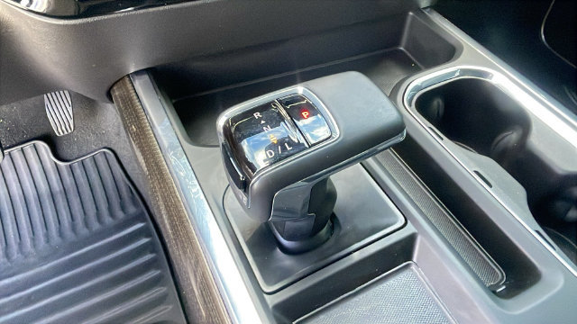Used 2024 Chevrolet Silverado 1500 RST w/ Convenience Package II AWD/4WD image 18