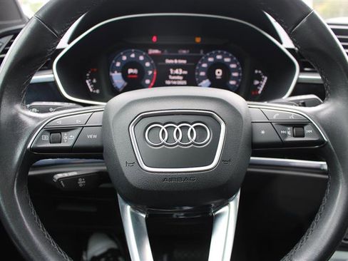 Used 2023 Audi Q3 2.0T Premium image 17