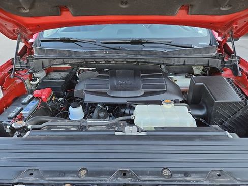 Used 2024 Nissan Titan SV w/ SV Convenience Package AWD/4WD image 37