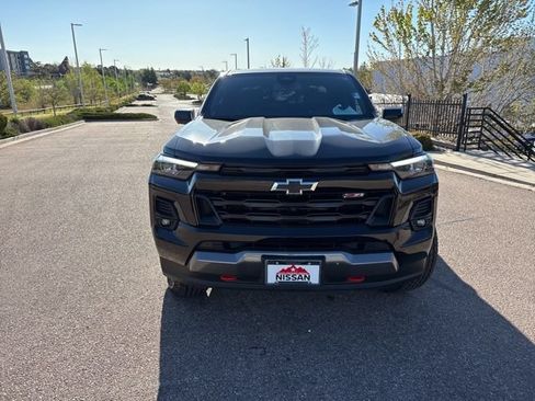 Used 2024 Chevrolet Colorado Z71 w/ Z71 Convenience Package 2 AWD/4WD image 12