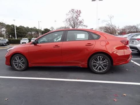 Used 2023 Kia Forte GT-Line w/ GT-Line Premium Package image 9