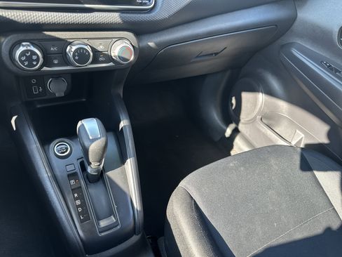 Used 2023 Nissan Kicks S image 19