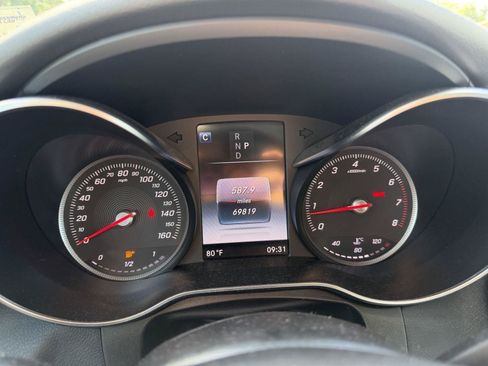 Used 2017 Mercedes-Benz GLC 300 image 13
