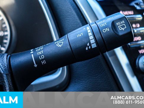 Used 2023 Nissan Murano SV image 29