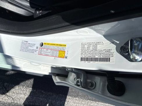 Used 2024 Honda Civic Sport image 15