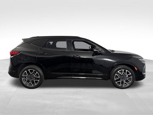 Used 2025 Chevrolet Blazer RS AWD/4WD image 4