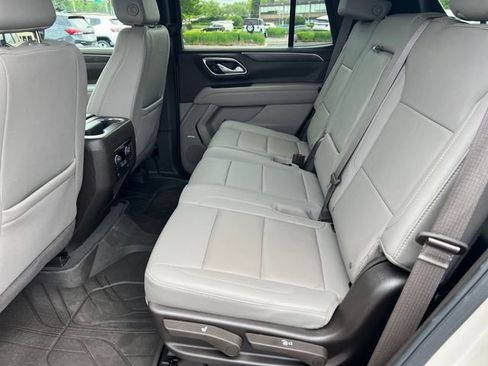 Certified 2024 Chevrolet Tahoe LT w/ Luxury Package AWD/4WD image 21