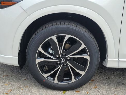 New 2025 MAZDA CX-5 AWD 2.5 S image 6