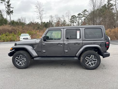 New 2026 Jeep Wrangler Sahara image 8