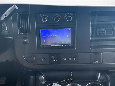 Used 2019 GMC Savana 2500 image 6