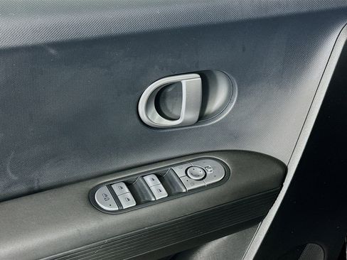 Used 2024 Hyundai Ioniq 5 SEL image 15