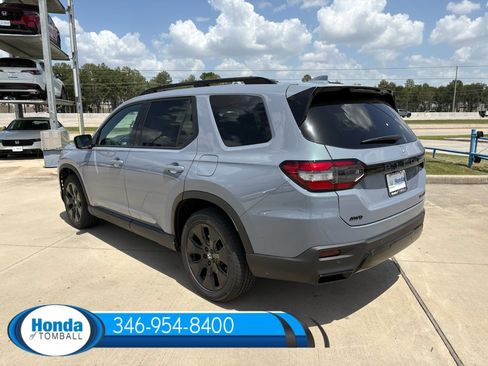 New 2026 Honda Pilot Black Edition image 4