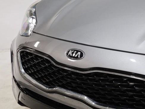 Used 2022 Kia Sportage LX AWD/4WD image 12
