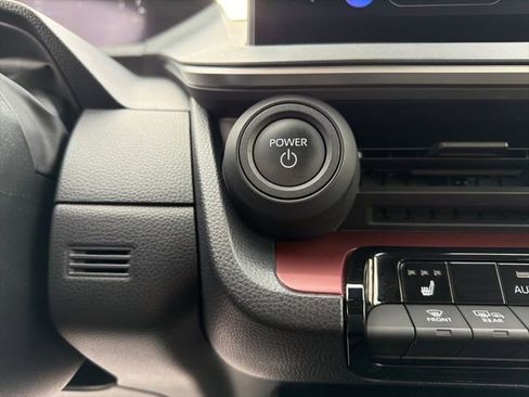 Used 2024 Toyota Prius Prime Premium image 20