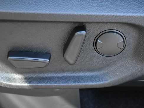 New 2025 Ford Ranger Lariat w/ Black Appearance Package image 16