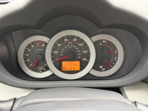 Used 2012 Toyota RAV4 4WD w/ Value Pkg image 29