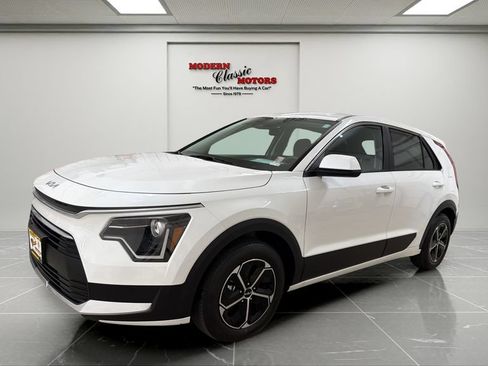 Used 2026 Kia Niro LX FWD image 3