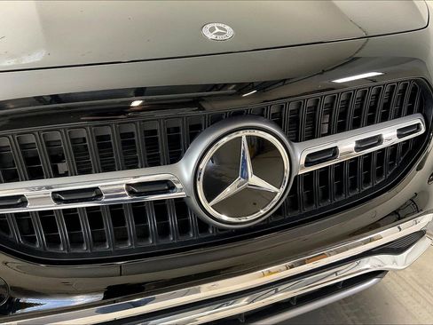 Certified 2026 Mercedes-Benz GLA 250 4MATIC image 33