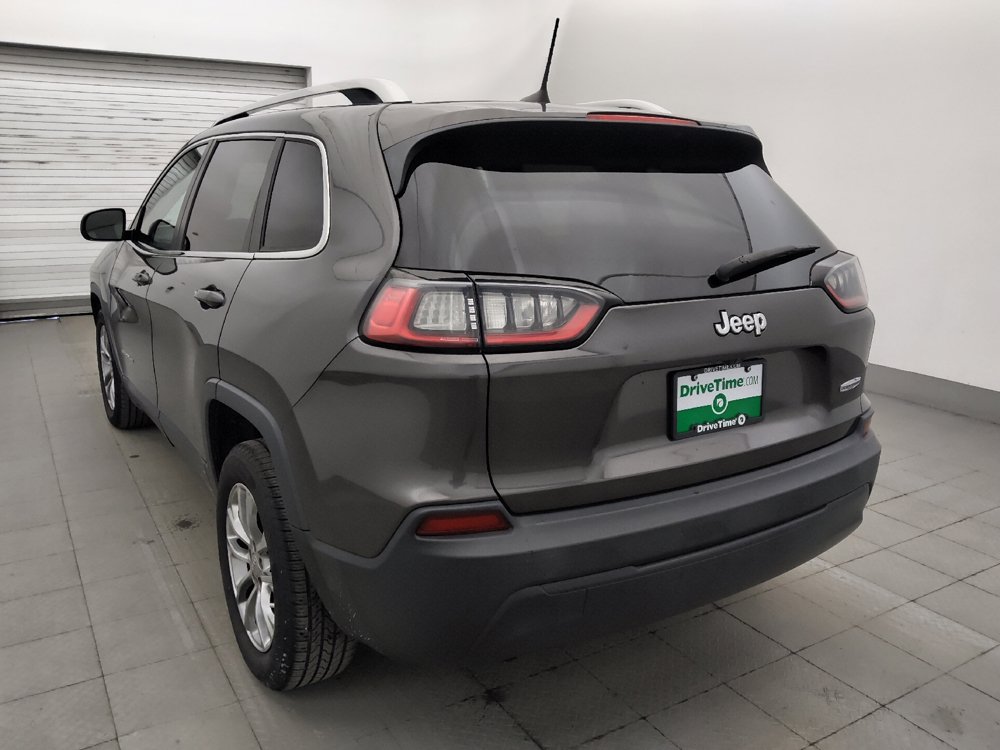 Used 2019 Jeep Cherokee Latitude Plus FWD image 5