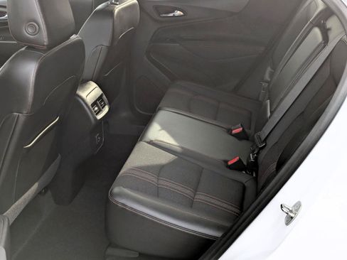 Certified 2023 Chevrolet Equinox RS AWD/4WD image 10