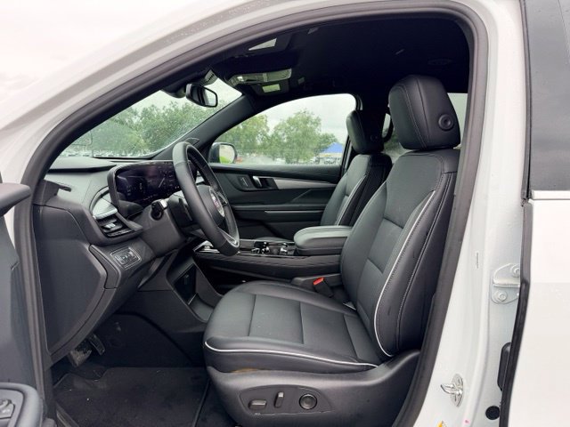 Used 2026 Buick Enclave Preferred FWD image 7