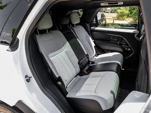 New 2026 Land Rover Range Rover Sport Dynamic SE AWD/4WD image 46