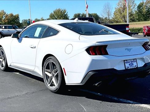 New 2025 Ford Mustang Premium image 3