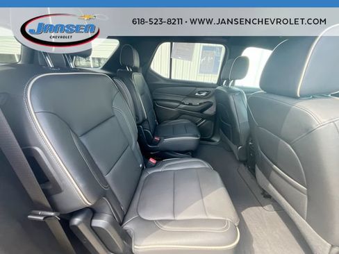 Certified 2023 Chevrolet Traverse Premier FWD image 26