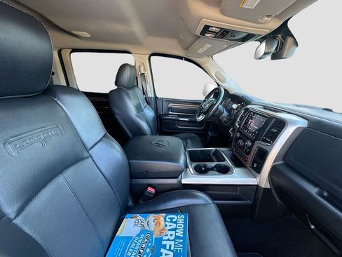 Used 2018 RAM 2500 Laramie w/ Protection Group image 32