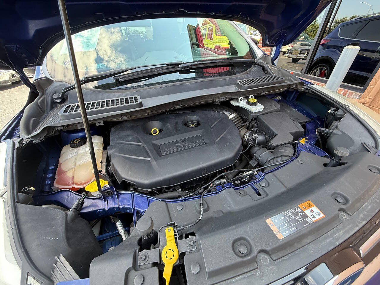 Used 2015 Ford Escape Titanium AWD/4WD image 10