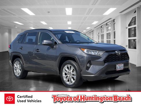 Certified 2019 Toyota RAV4 XLE Premium w/ Carpet Mat Package FWD image 1