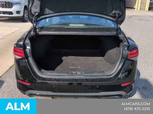 Used 2024 Nissan Sentra SV FWD image 11