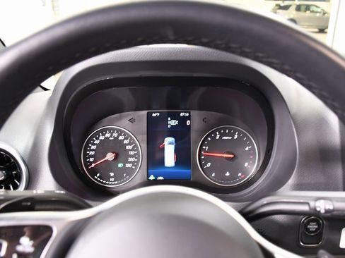 Used 2022 Mercedes-Benz Sprinter 144 Cargo image 30