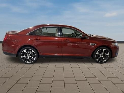 Used 2014 Ford Taurus SEL w/ Equipment Group 201A image 7