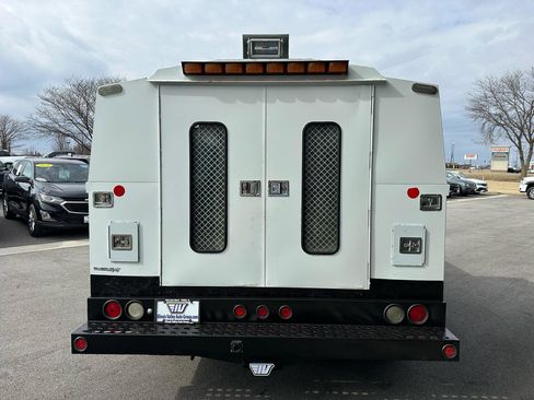 Used 2011 Ford F350 XL image 6